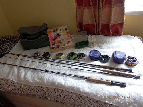 Fly fishing rods and - reeels, +