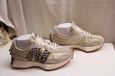 New Balance 327 OFF WHITE