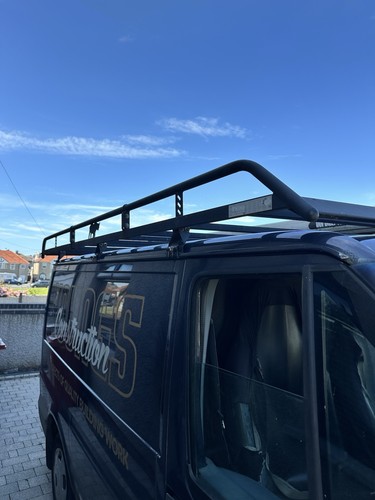 Rhino roof rack - with, roller