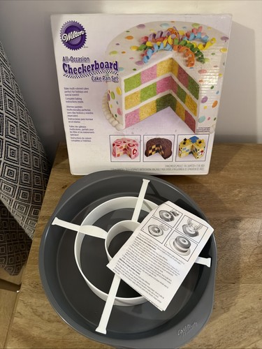Wilton checkerboard cake - wilton, tins