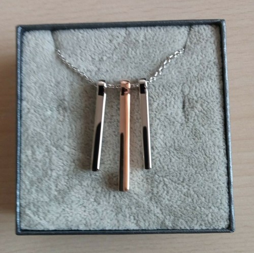 Rhodium plated necklace - rhodium,
