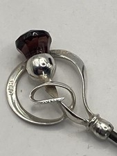 BEAUTIFUL SILVER ANTIQUE HAT PIN  BY CHARLES HORNER. (A840)