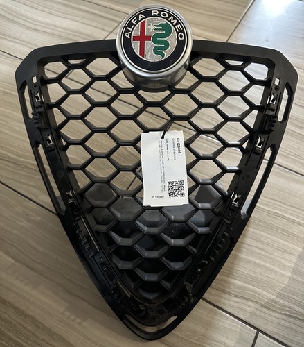 Alfa romeo stelvio - alfa, front