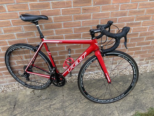 Carbon fibre road bike fulcrum - carbon,