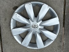 Toyota avensis wheel trim - avensis,