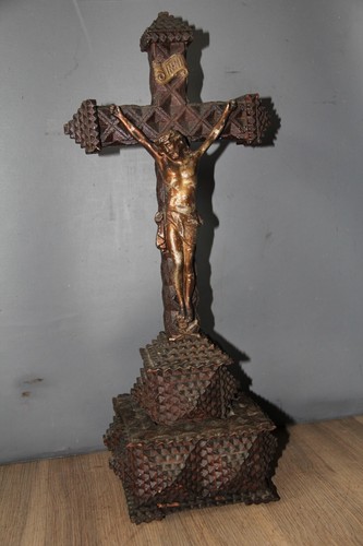 Antique large tramp art - antique,