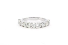 10k White Gold & 9 Diamond