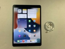 Apple iPad Pro (2017) 64GB, Wi-Fi, 10.5in - Space Grey - iOS 17.