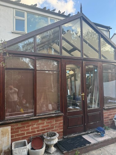 Large wooden conservatory - large, –