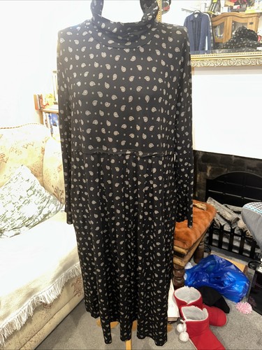 Masai black cream pattern - masai,