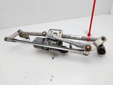 6R1955023A front windscreen
