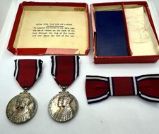 2 X Britain Silver Jubilee