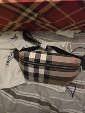 BNWT burberry sonny bum bag