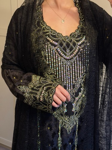 Women emirati makhaweer - emirati,