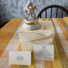 Lenox disney snow - white, and