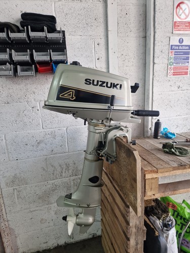 Suzuki dt4 stroke outboard - suzuki,