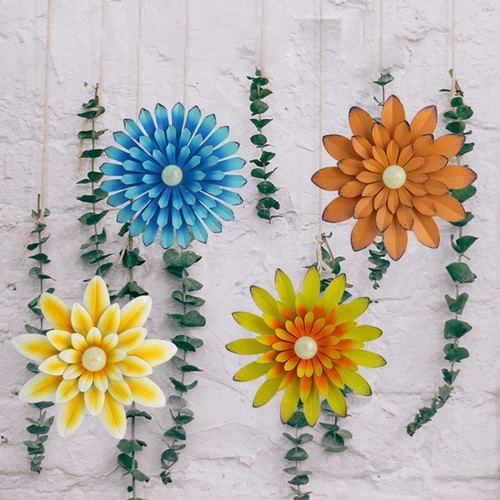 Metal flower wall - art, decors