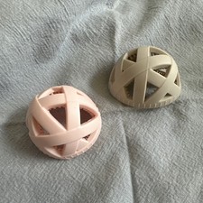 2 Pcs Silicone Egg Cleaning