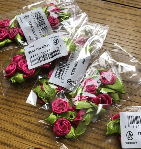 Satin small ribbon flowers - small,
