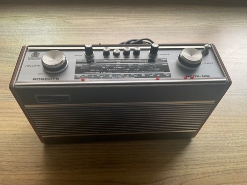 Roberts r606 fm - r606-mb, am