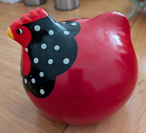 Ceramic querky hen - ceramic,