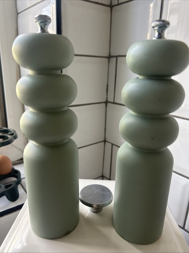 Salt pepper grinder set sea - salt,