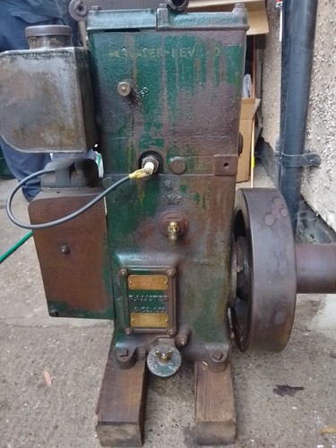 Lister stationary engine - d,