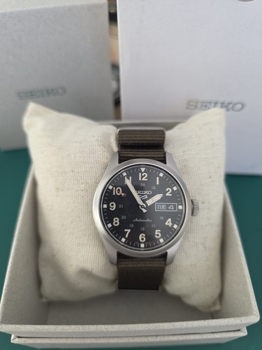 Seiko sports field srpj85k1 - 5,