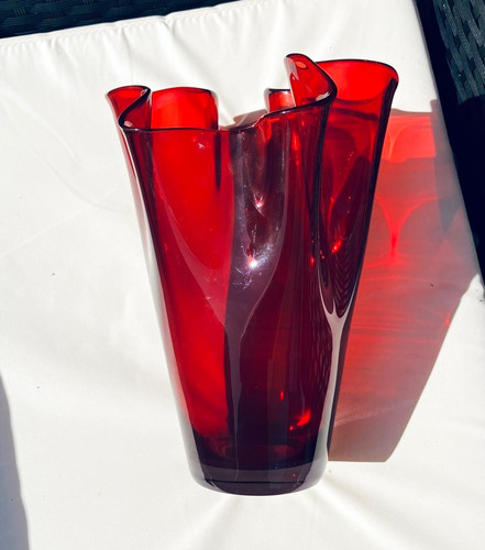 Red glass vase - glass, decorative