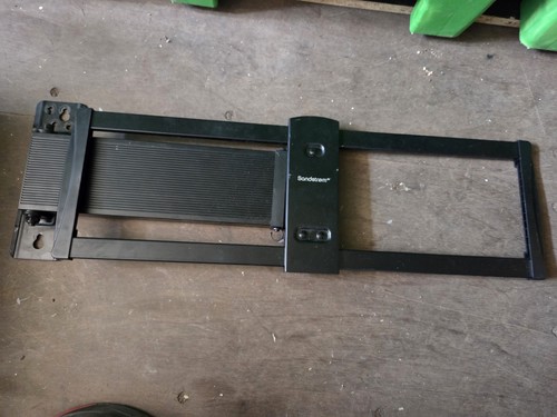 Mounting bracket sandstrom - tv,