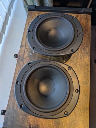Tannoy reveal studio - 2x,