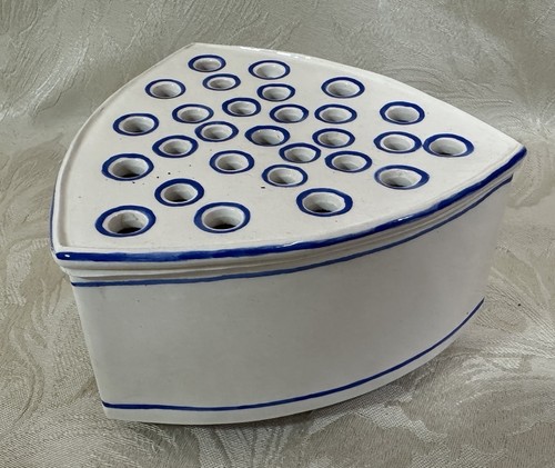 Vintage whitby pottery studio - whitby,