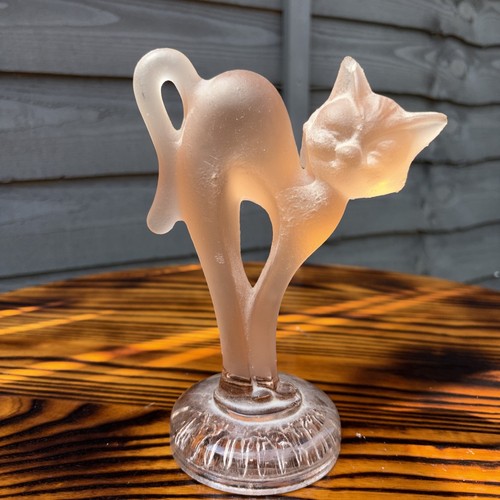 Pink vintage art deco - art, glass