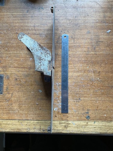 Base for radius plane