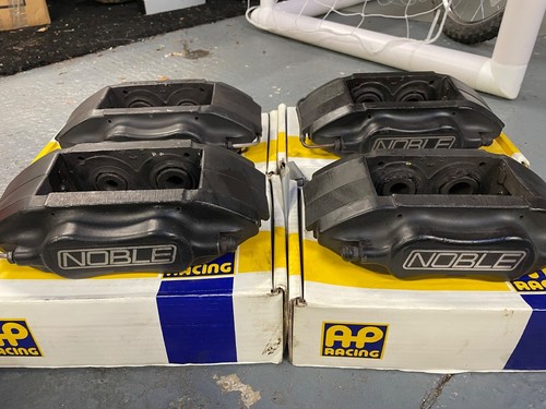 Noble m12 m400 - racing, brake