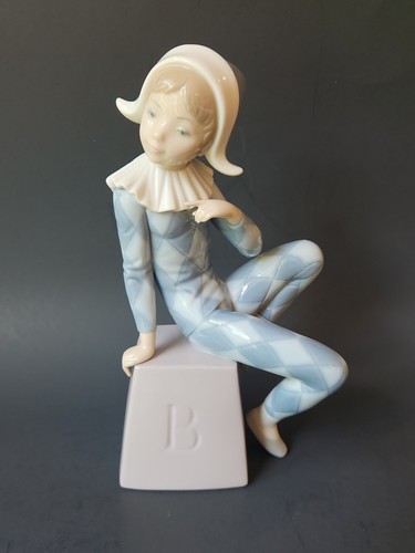 Lladro harlequin porcelain - lladro,