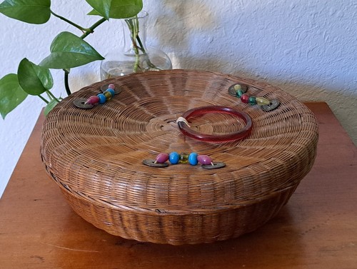 Vintage chinese wicker - chinese,
