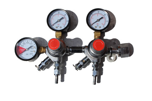 Co2 pressure regulator - pressure,