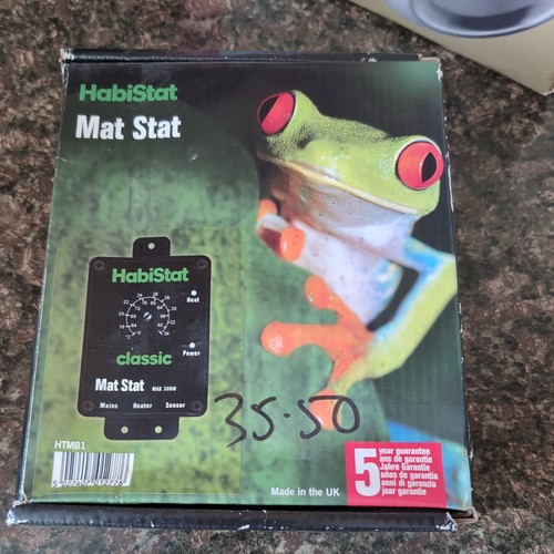 Boxed black habistat mat - habistat,