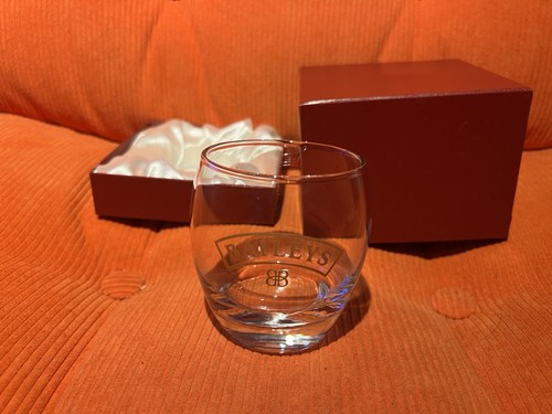 Baileys glass logo small - glass,