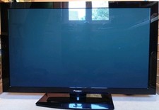 Pioneer Kuro PDP-LX5090 50" HD Plasma TV with stand, remote & all documentation 