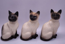 Vintage Cat Figurines –