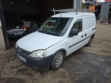 Vauxhall Combo Mk2 2000 Cdti Car Derived Van 2005-2011 Bumper (front) White 