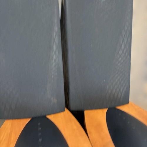 Kef bookshelf speakers - kef, q1