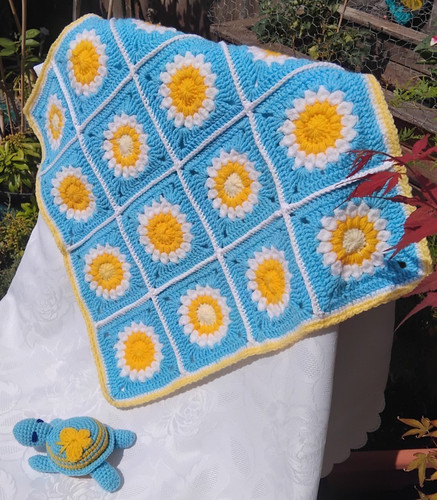Handmade sunflower crochet - handmade,