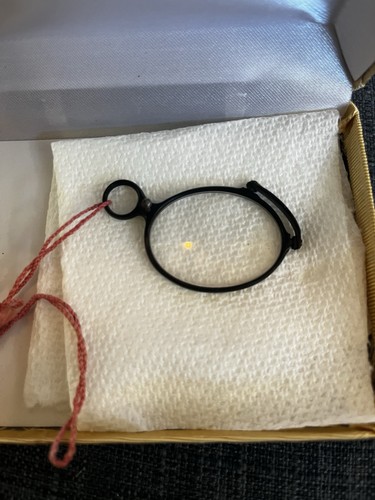 Antique folding pince - antique, nez