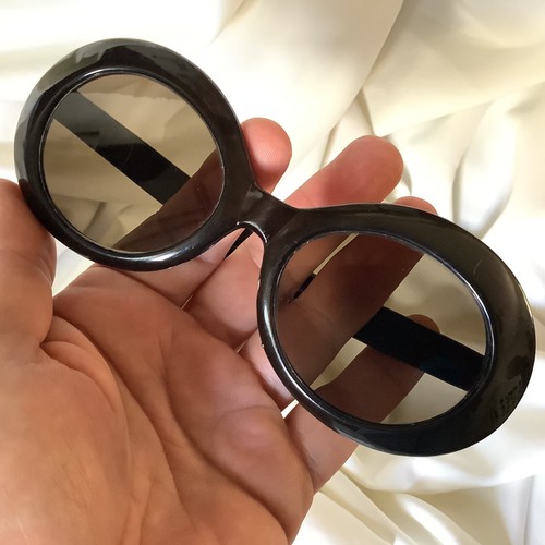 Paris oval sunglasses 1930s - paris,