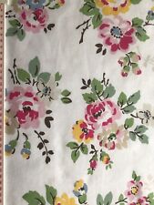 100cm x 100cm Square Kingswood