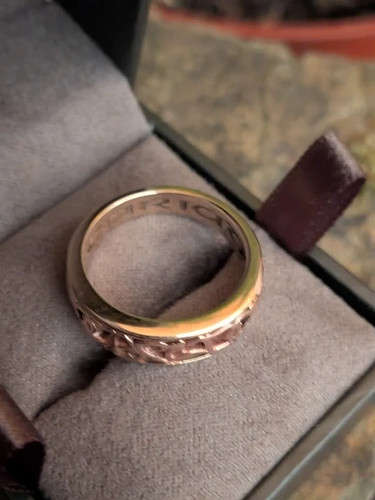 Clogau 9ct gold cariad - ,