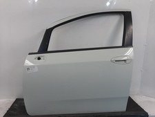 2014 FIAT PUNTO Mk3 5 Door Hatchback White N/S Passengers Left Front Door